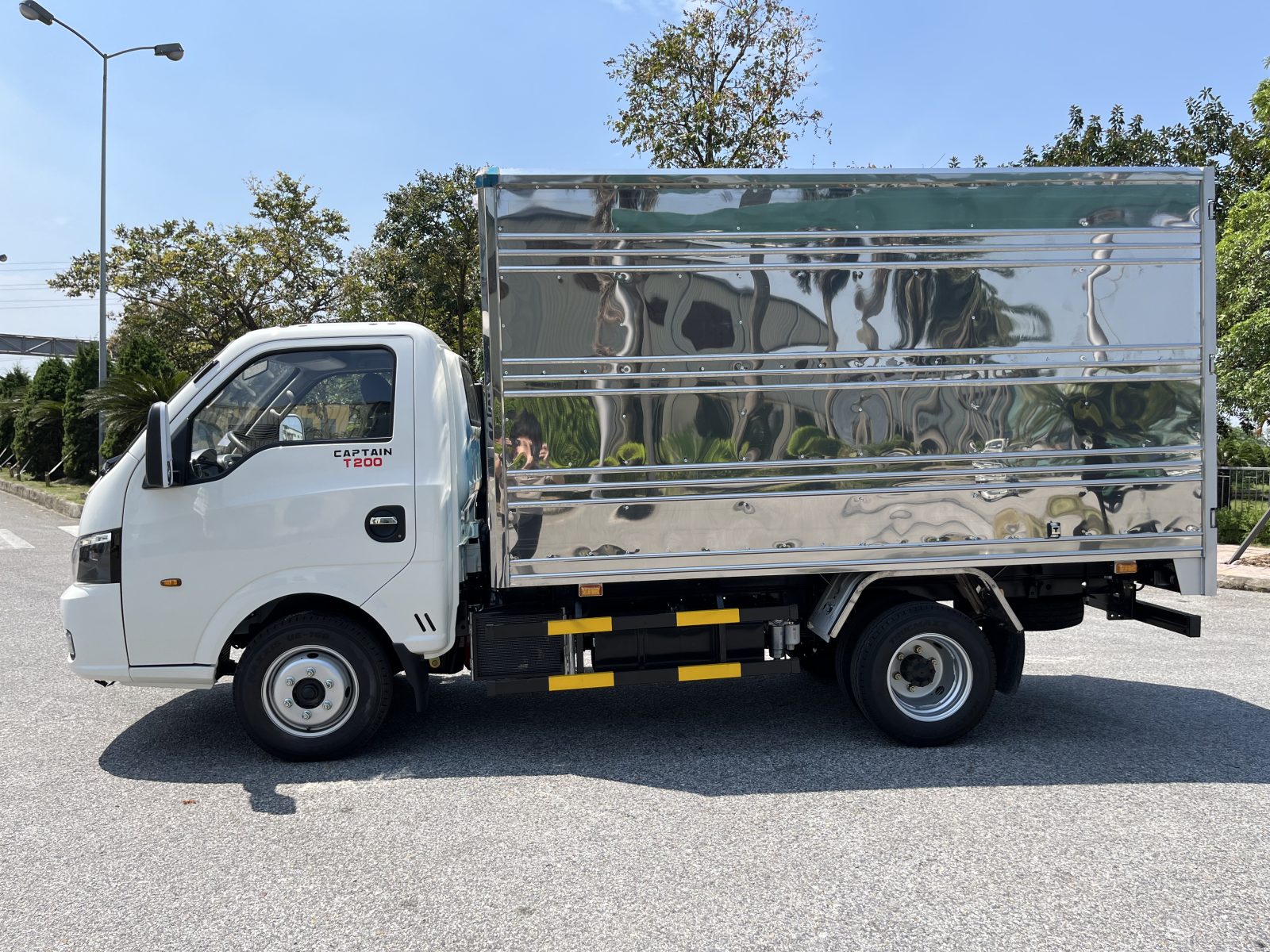 Tải trọng 1.99 TẤN